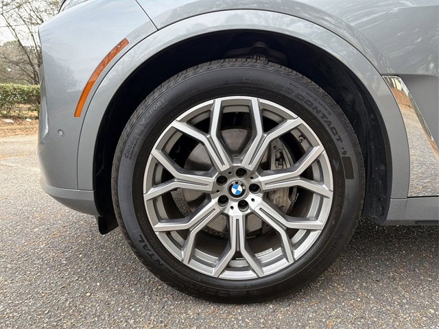 Used 2023 BMW X7 xDrive40i image 10