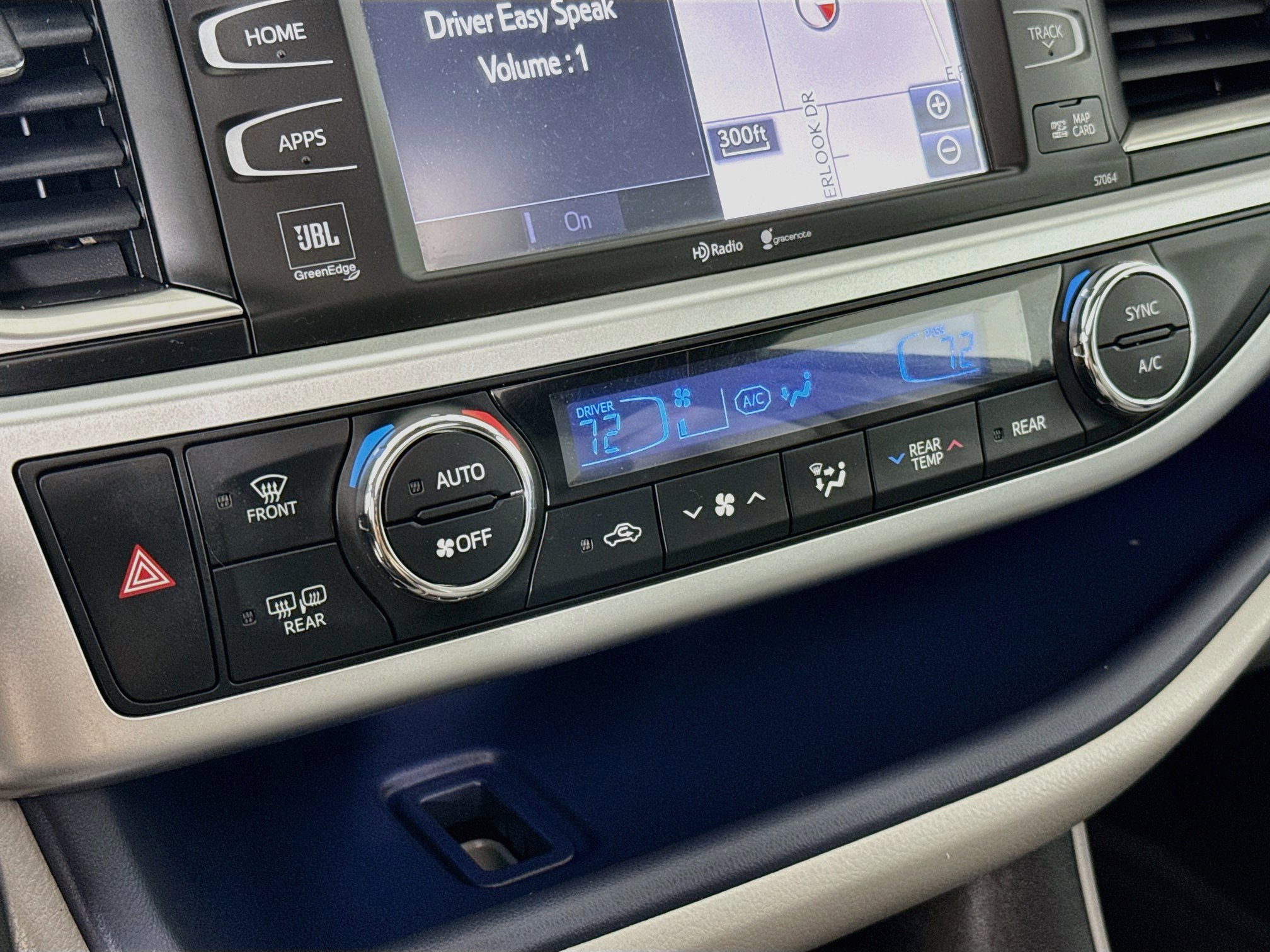 Used 2014 Toyota Highlander Limited AWD/4WD image 17
