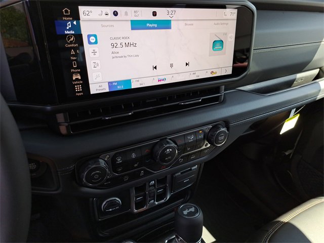 New 2025 Jeep Wrangler Sahara image 6