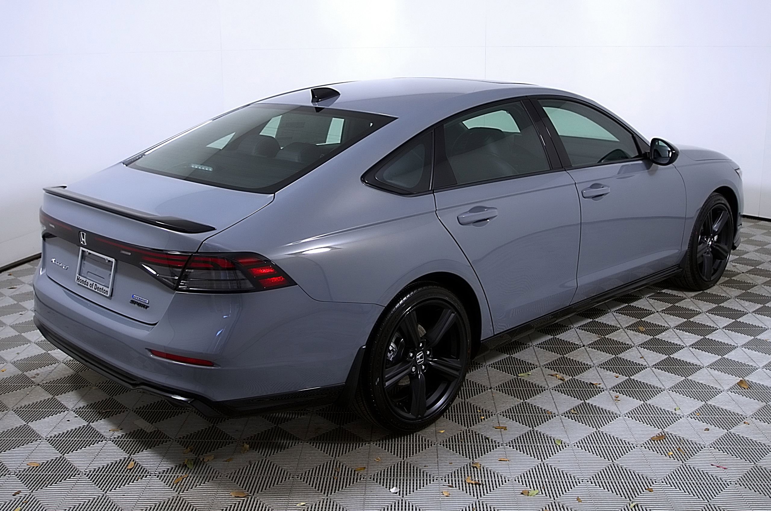 Used 2024 Honda Accord Sport image 7