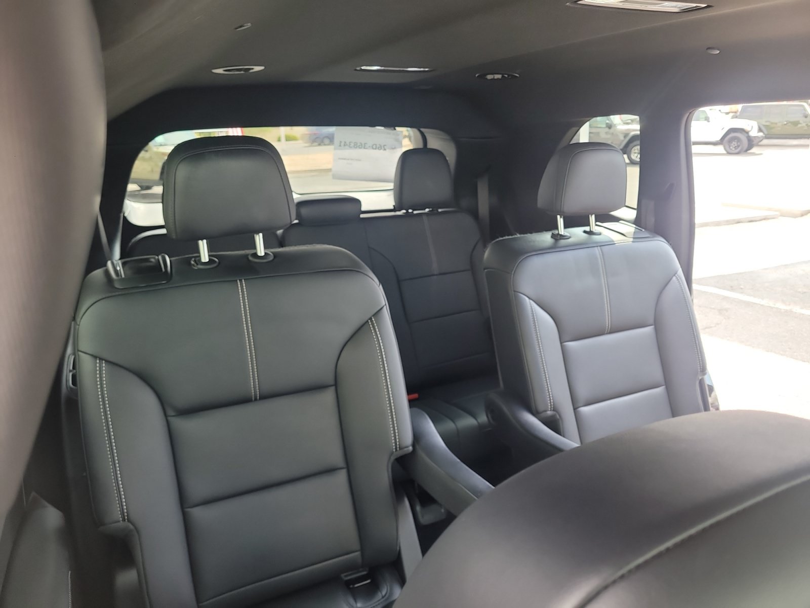 Used 2024 GMC Acadia Elevation FWD image 18