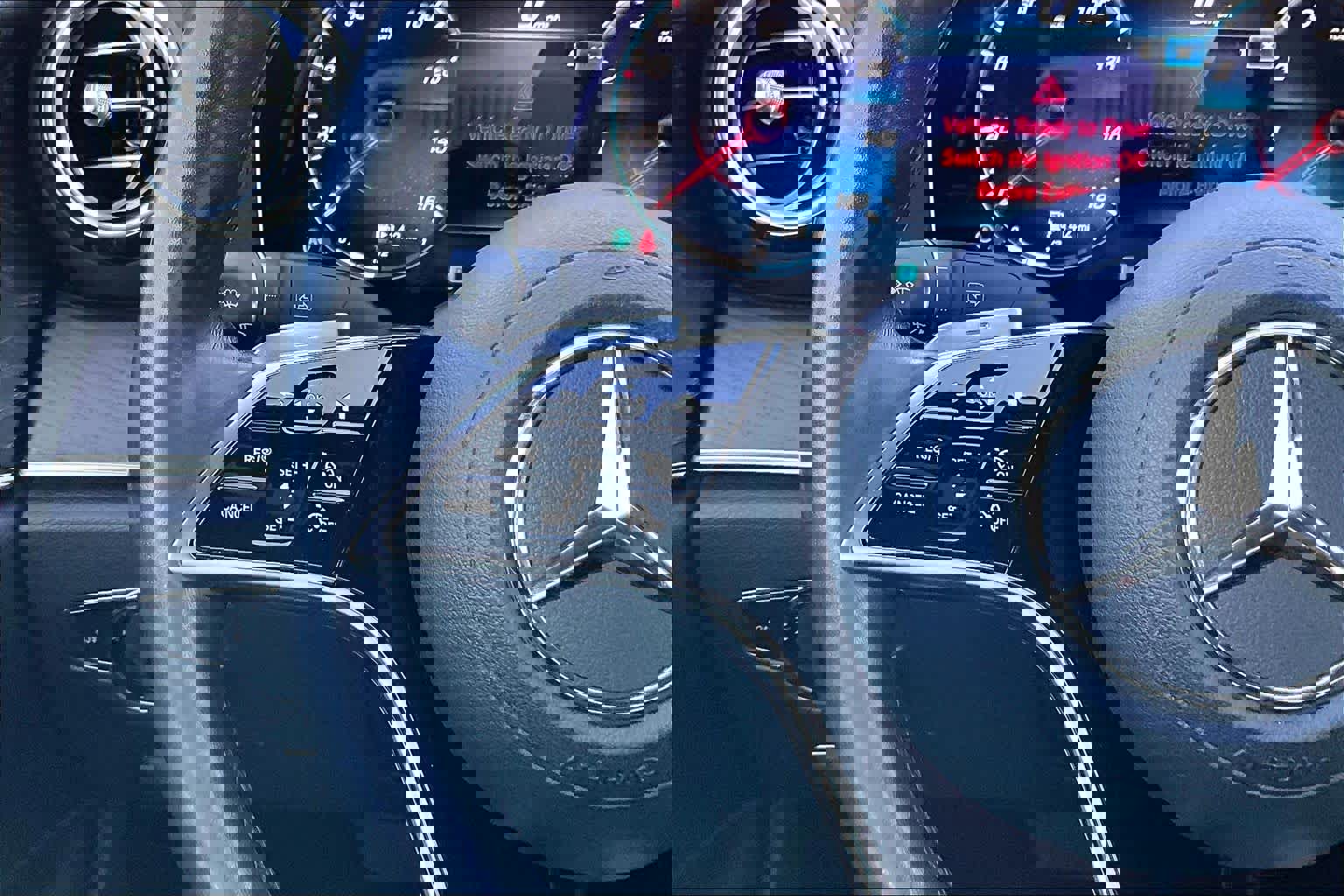 Used 2022 Mercedes-Benz E 350 4MATIC Sedan image 23