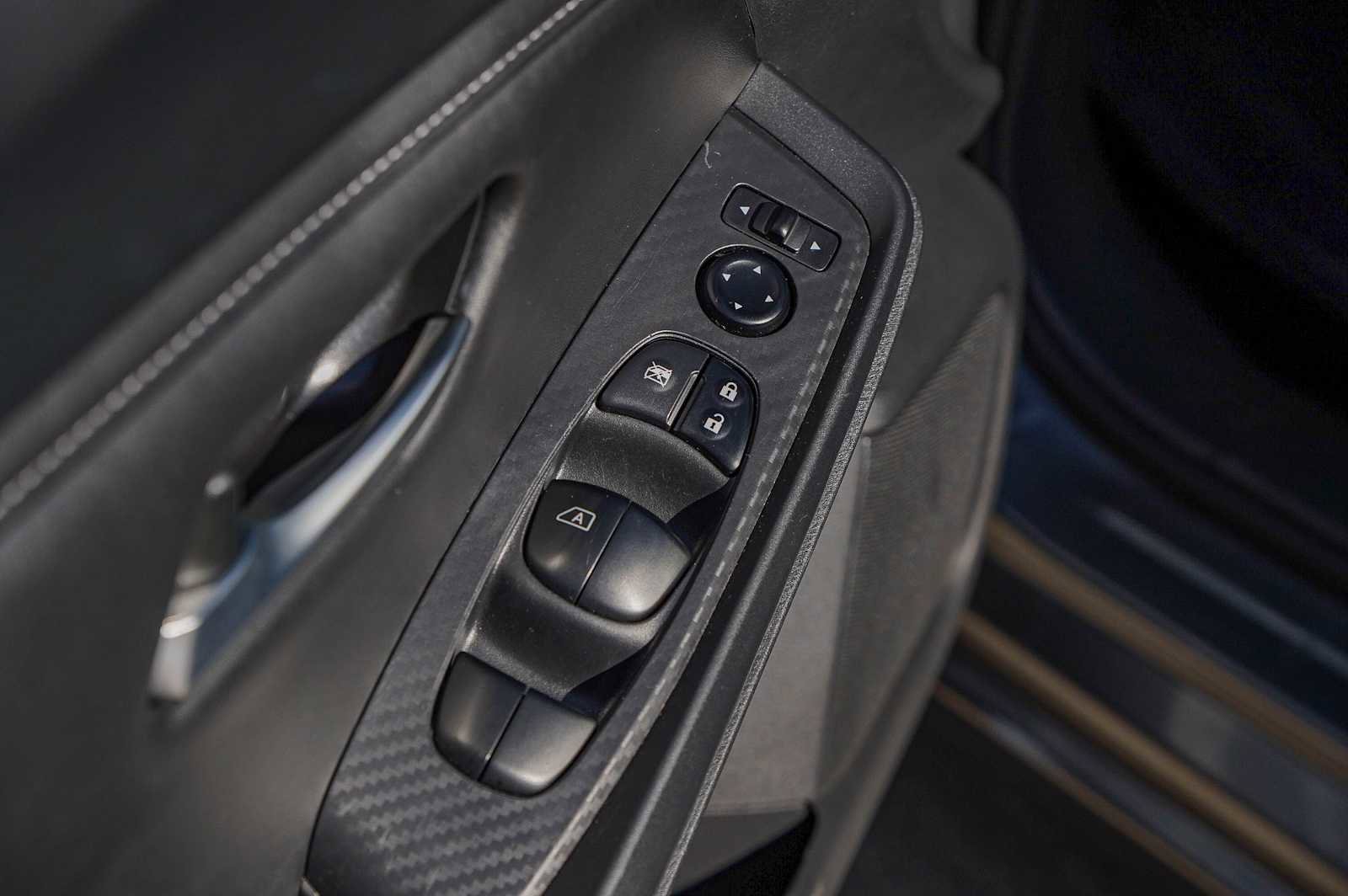 Used 2024 Nissan Sentra SV image 23