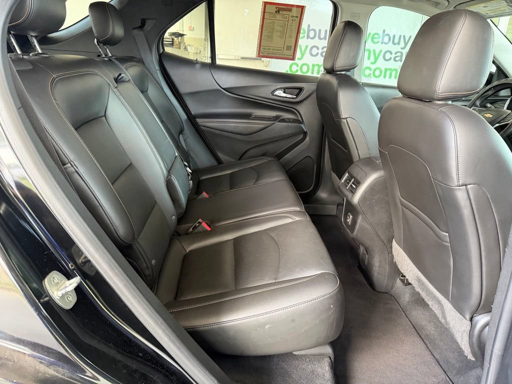 Used 2020 Chevrolet Equinox Premier w/ Premier Redline Edition FWD image 26
