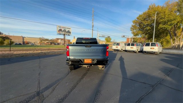 Used 2024 Chevrolet Silverado 2500 Custom w/ Custom Convenience Package image 7