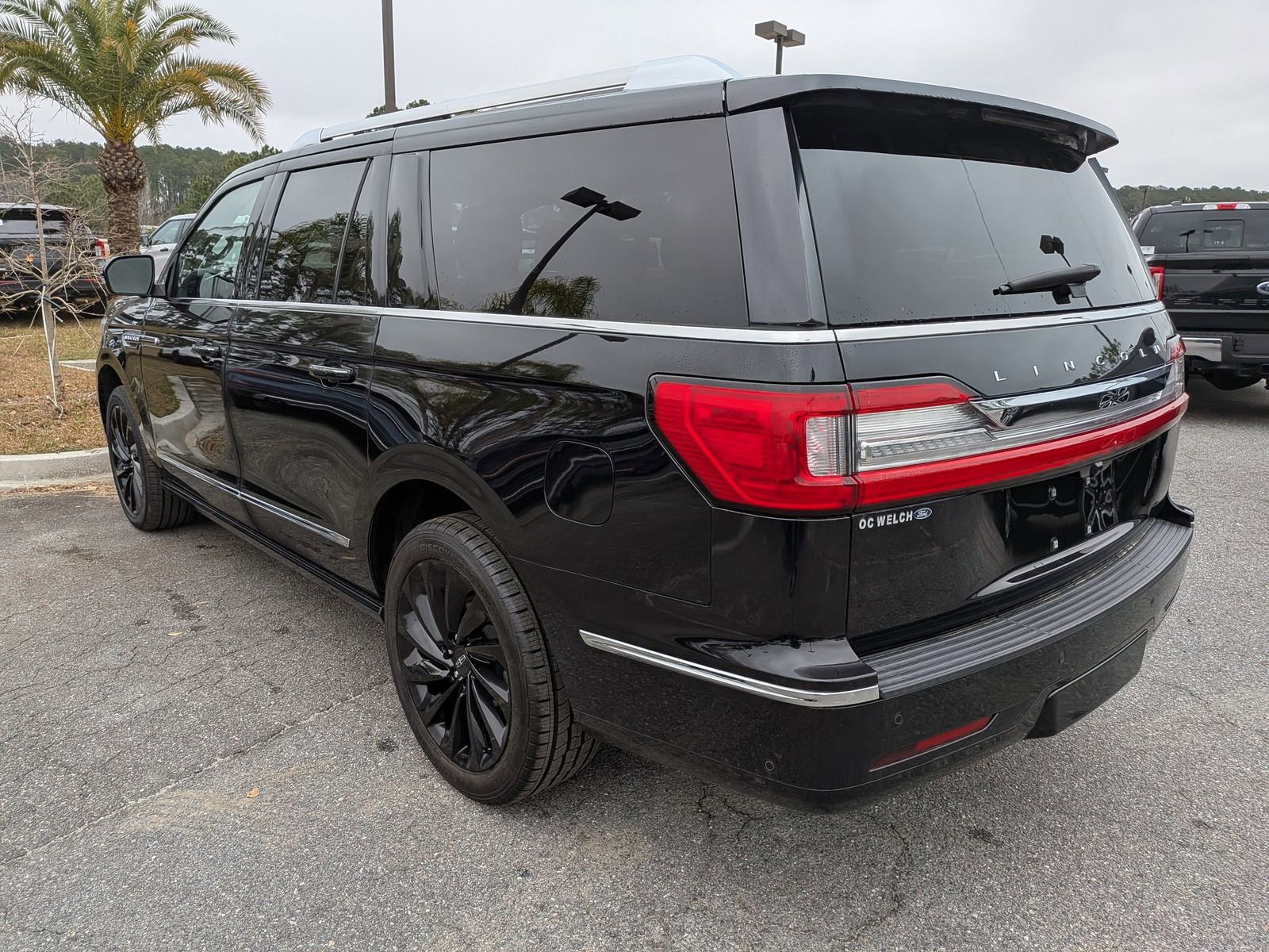 Used 2021 Lincoln Navigator L Reserve image 7