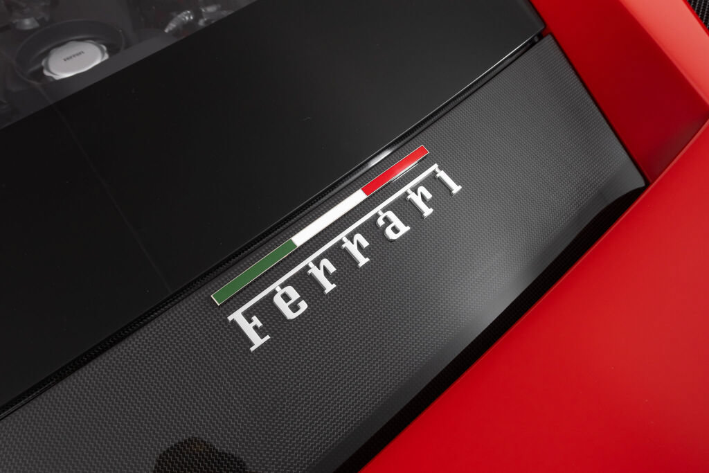 Certified 2022 Ferrari F8 Tributo RWD image 21