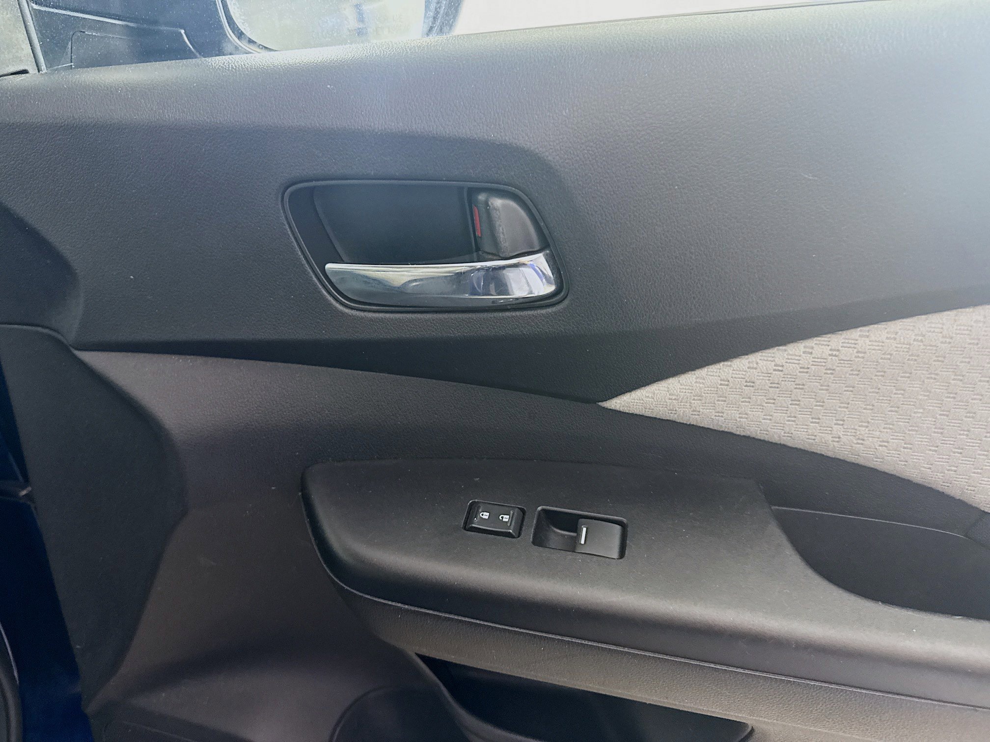 Used 2016 Honda CR-V EX image 31