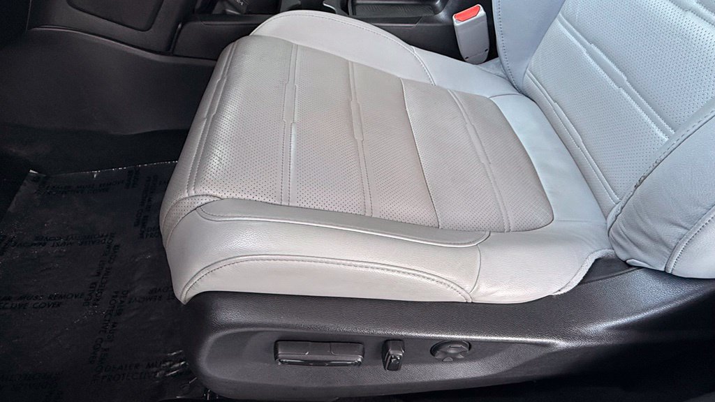 Certified 2019 Honda CR-V EX-L image 5