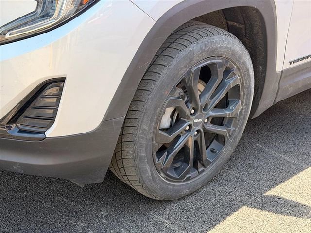 Used 2020 GMC Terrain SLE w/ Elevation Edition AWD/4WD image 26