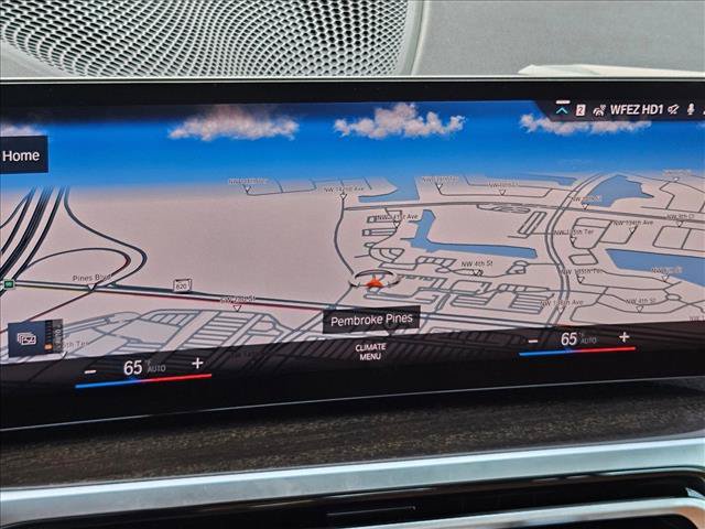 Used 2024 BMW 330i Sedan w/ Premium Package RWD image 11