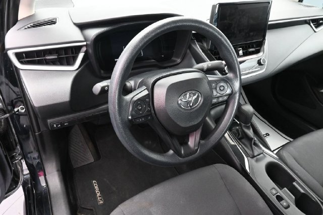 Used 2026 Toyota Corolla LE FWD image 24
