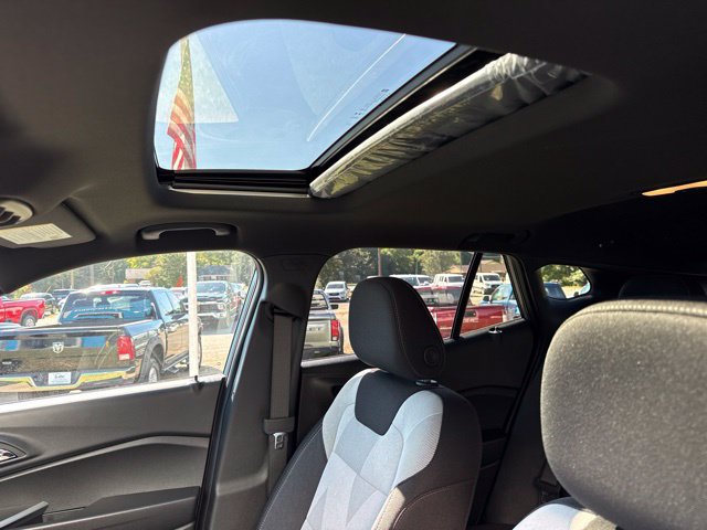 New 2026 Chevrolet Trax RS w/ Sunroof Package FWD image 10