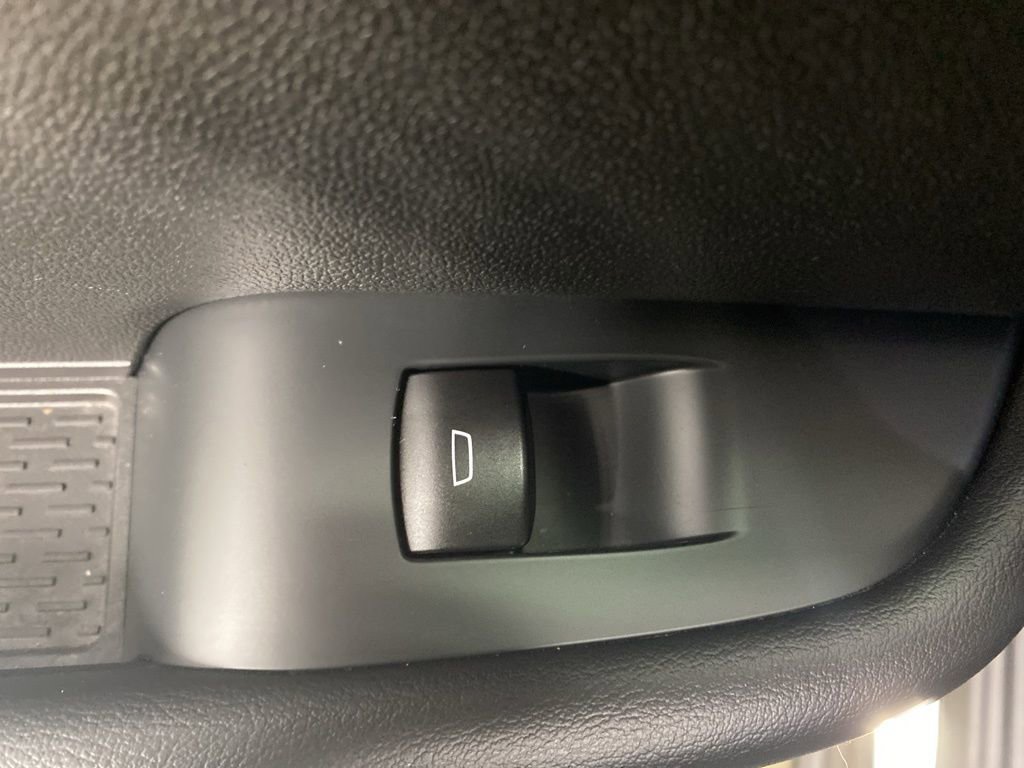 Used 2025 Buick Enclave Preferred image 20