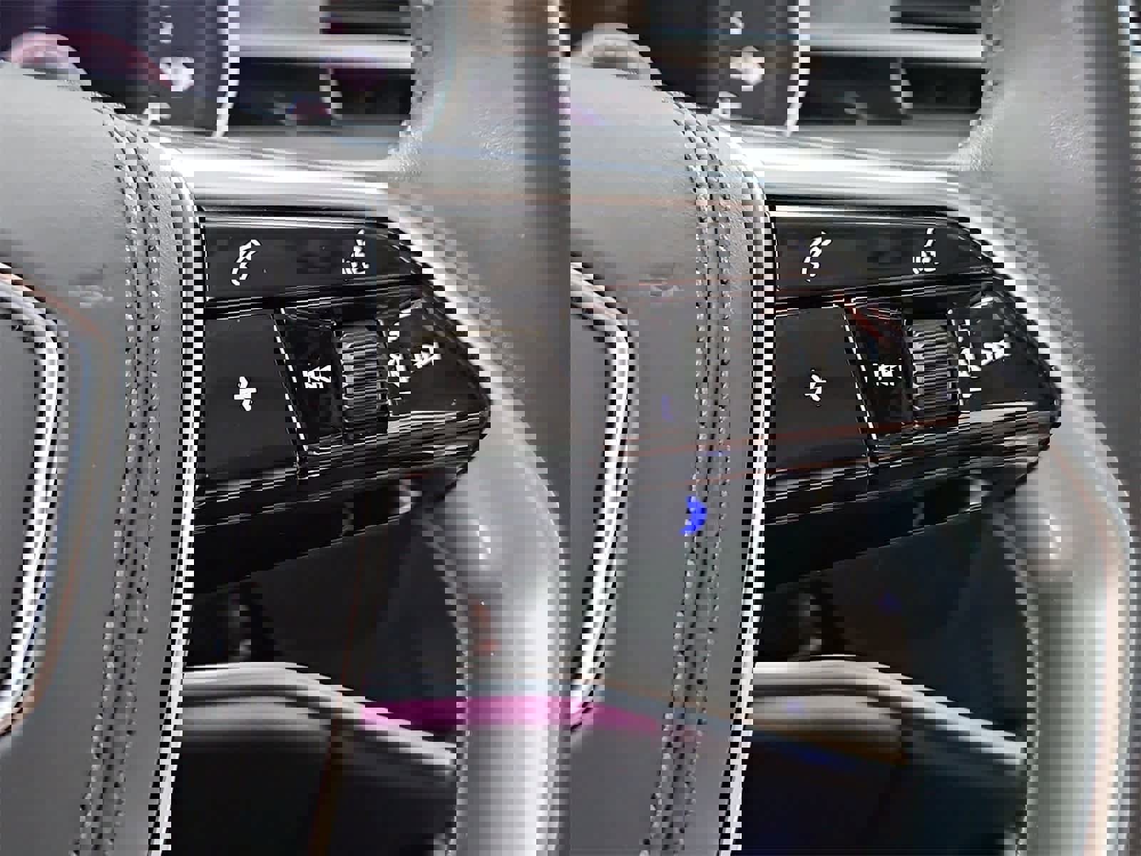 Used 2020 Audi A8 L 4.0T image 26