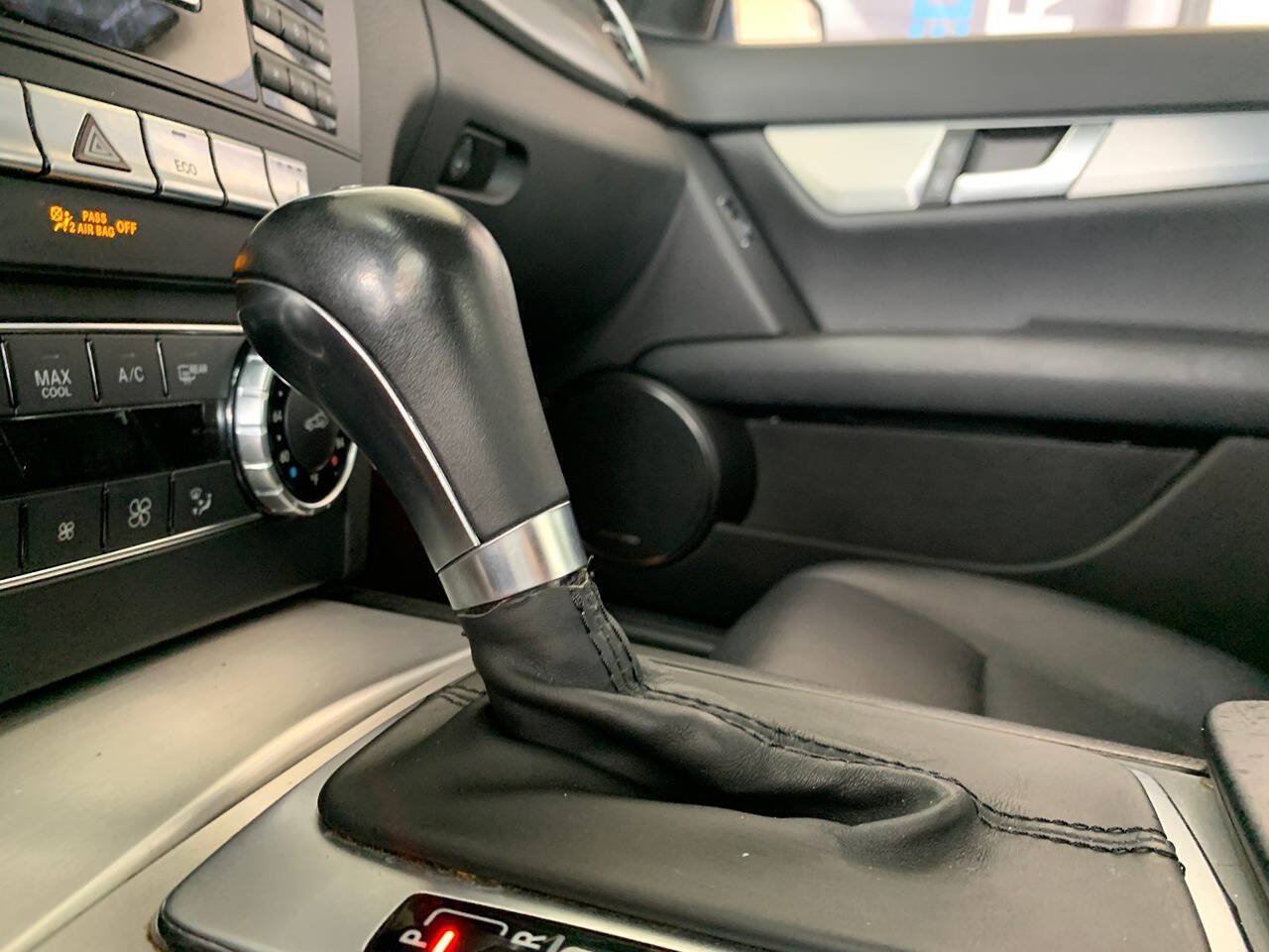 Used 2013 Mercedes-Benz C 300 4MATIC Sedan image 17