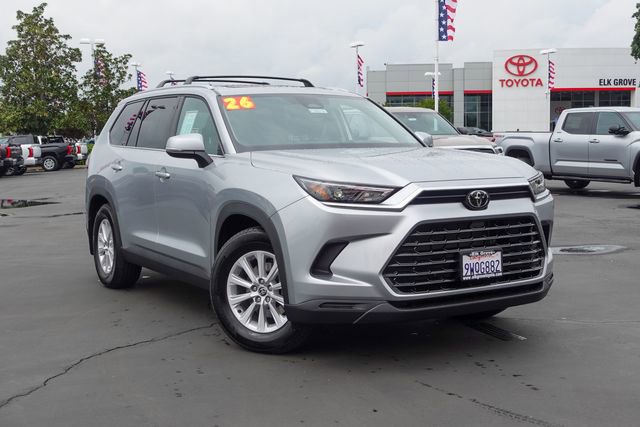 Certified 2026 Toyota Grand Highlander XLE image 2