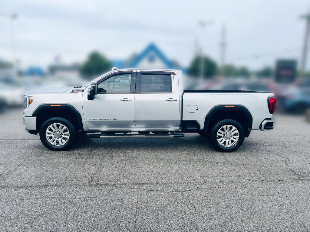 Used 2022 GMC Sierra 2500 Denali AWD/4WD image 2