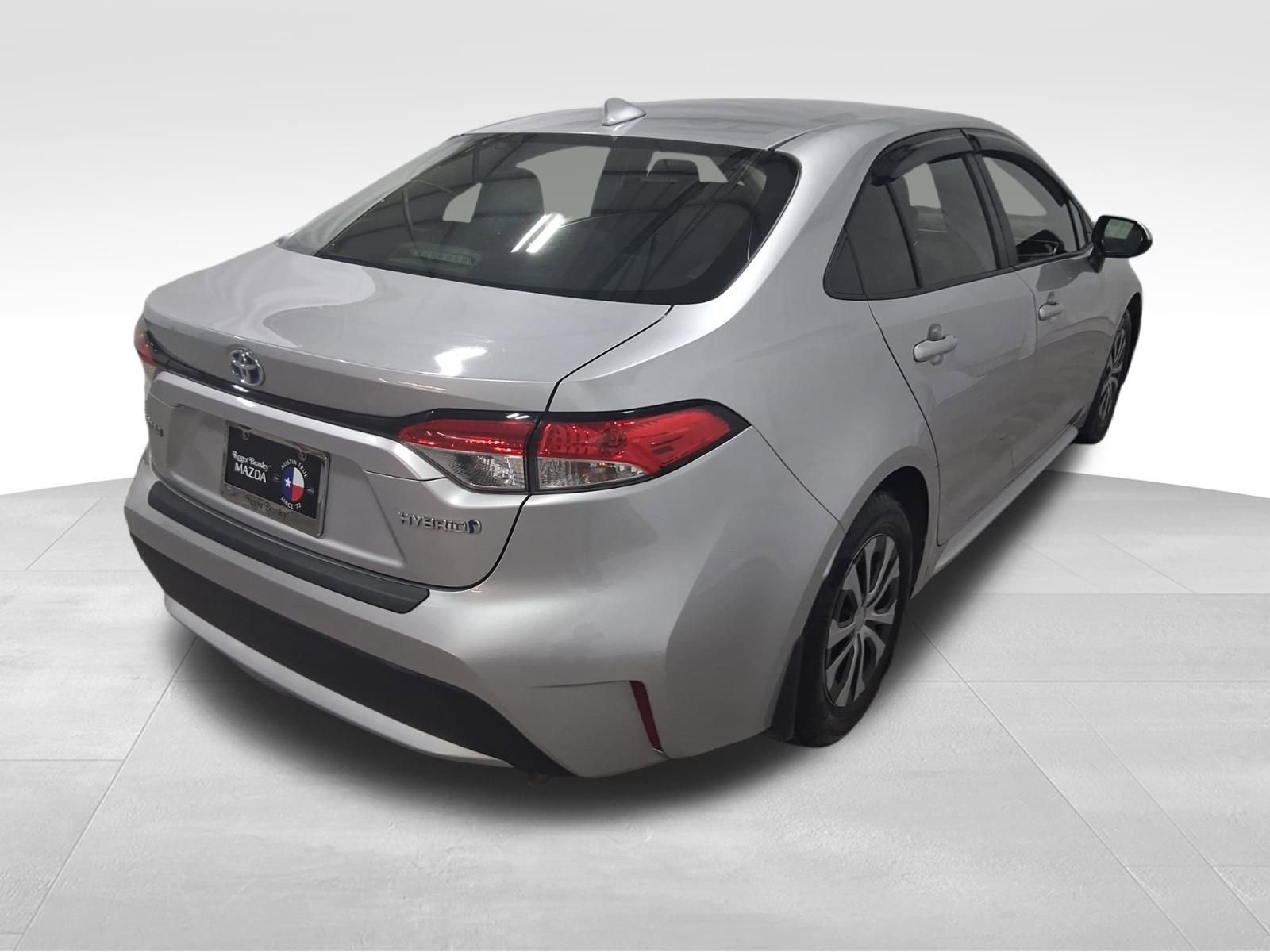 Used 2020 Toyota Corolla LE image 6