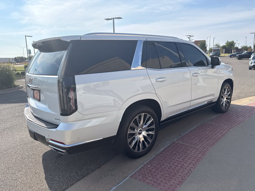 Used 2025 Cadillac Escalade Premium Luxury Platinum w/ LPO, Floor Liner Package AWD/4WD image 4