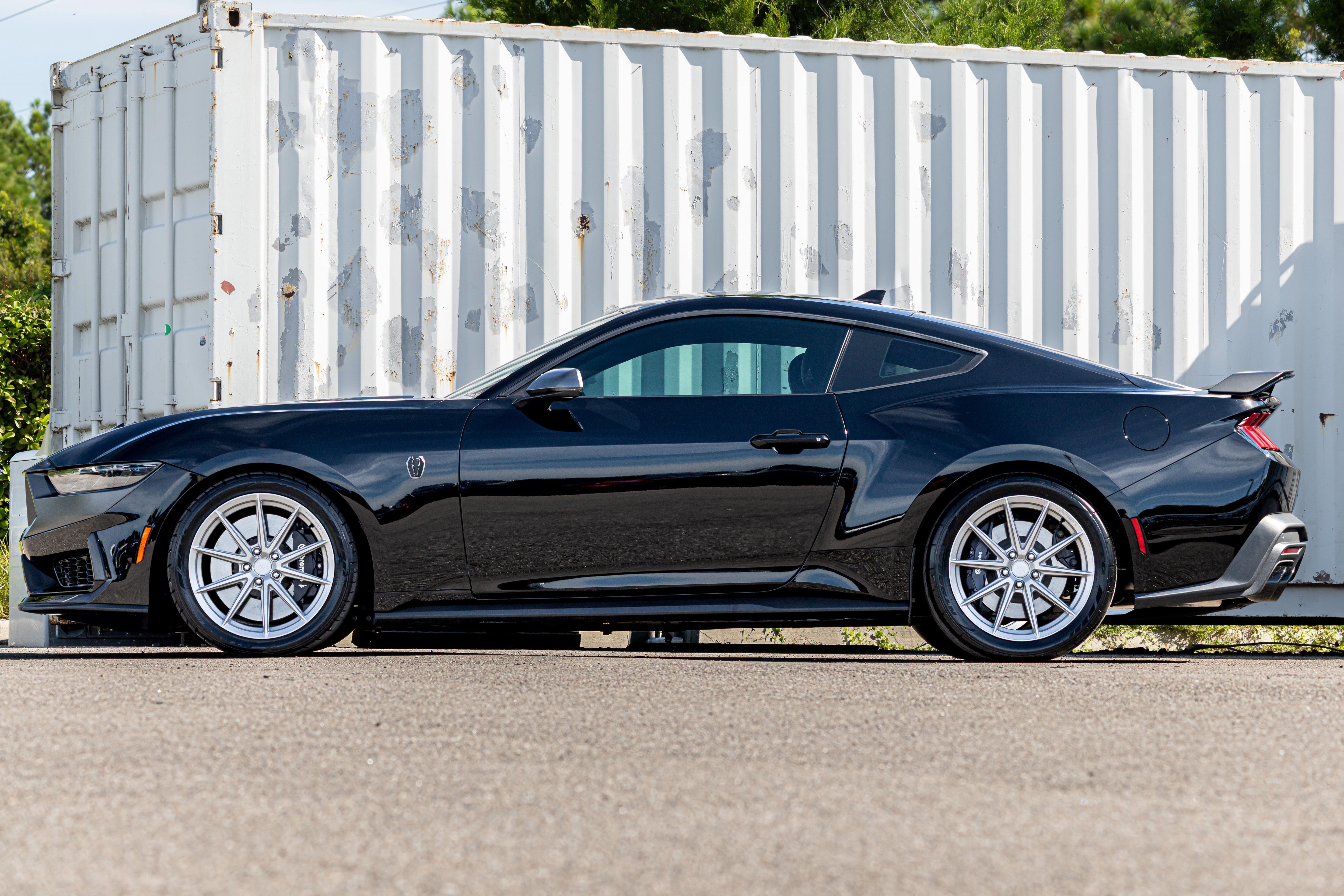 New 2026 Ford Mustang Dark Horse RWD image 9
