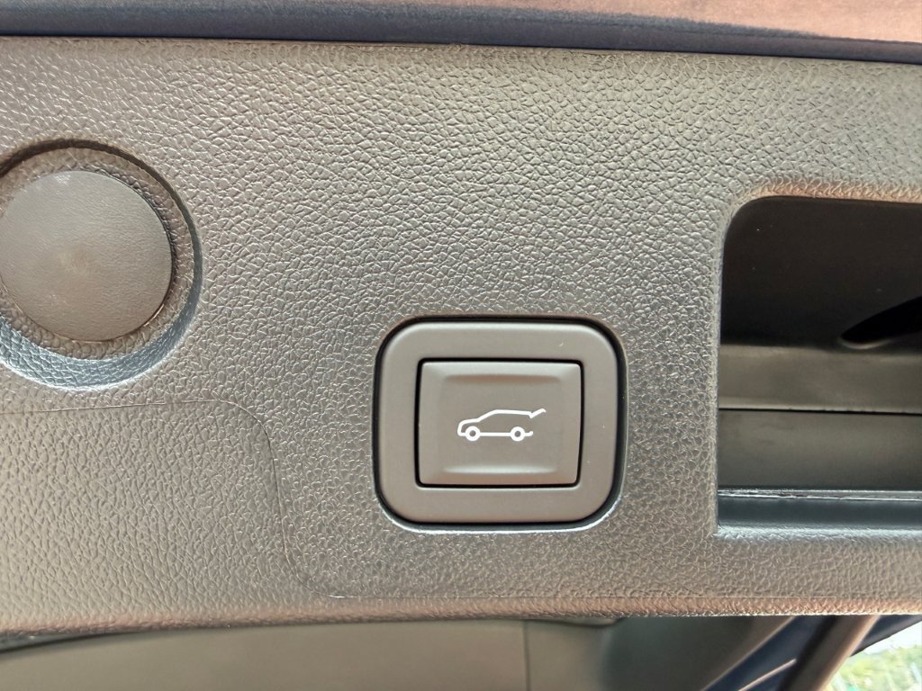 New 2027 Chevrolet Equinox RS FWD image 18