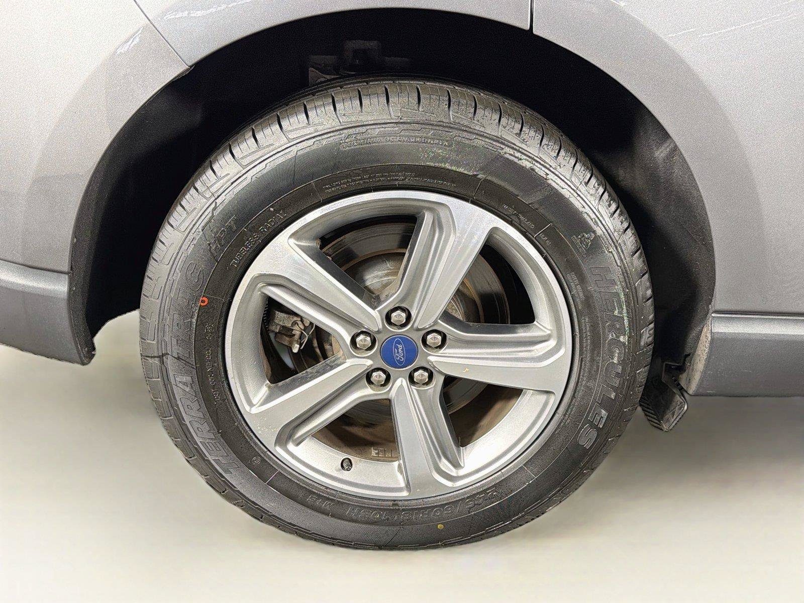 Used 2022 Ford Edge SEL w/ Convenience Package AWD/4WD image 34