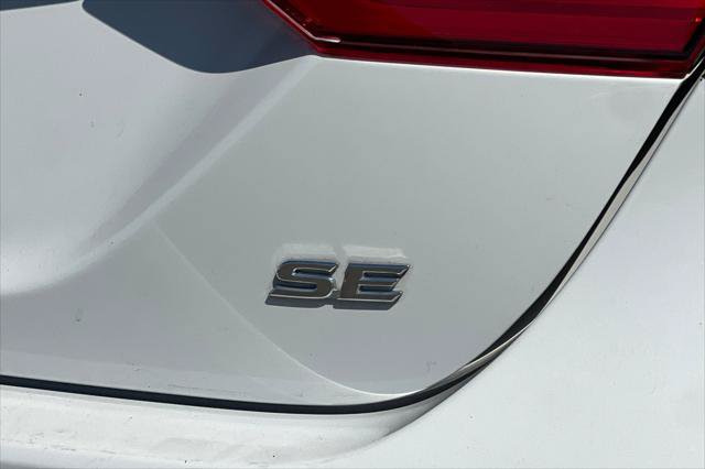 Certified 2022 Toyota Camry SE FWD image 29