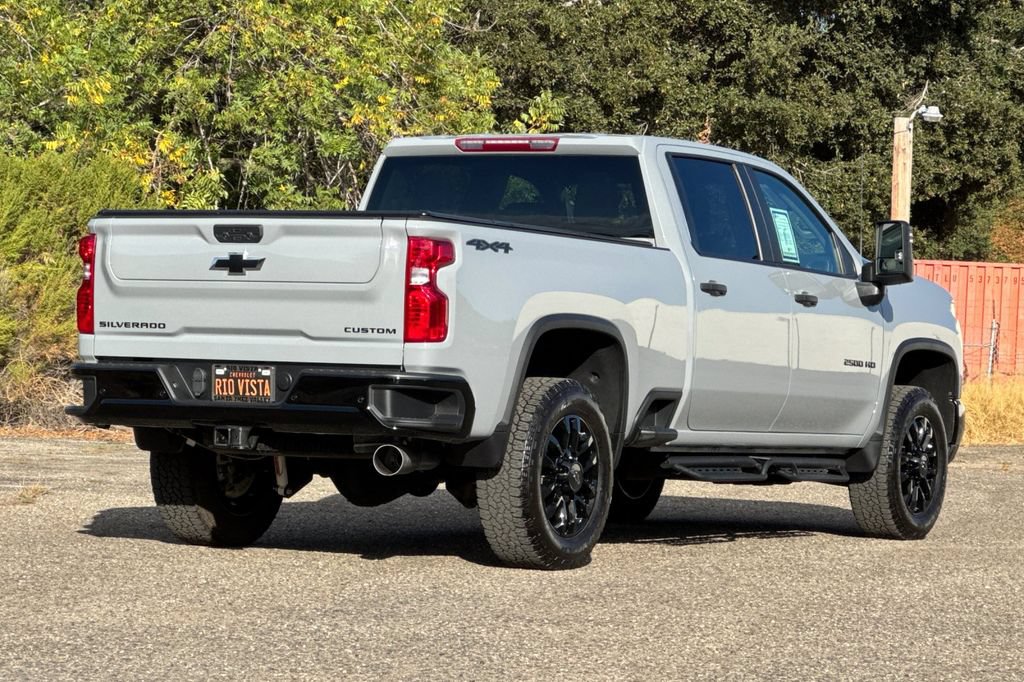 Used 2025 Chevrolet Silverado 2500 Custom w/ Custom Value Package AWD/4WD image 4