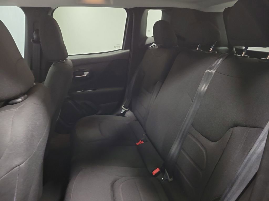 Used 2020 Jeep Renegade Latitude image 20