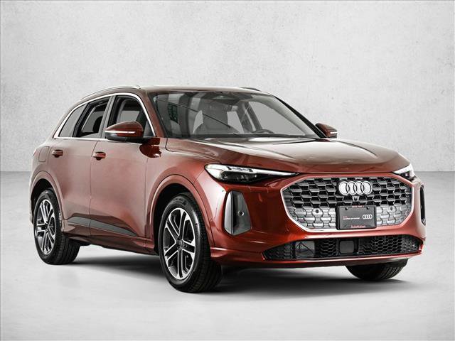 Certified 2025 Audi Q5 Prestige AWD/4WD image 11