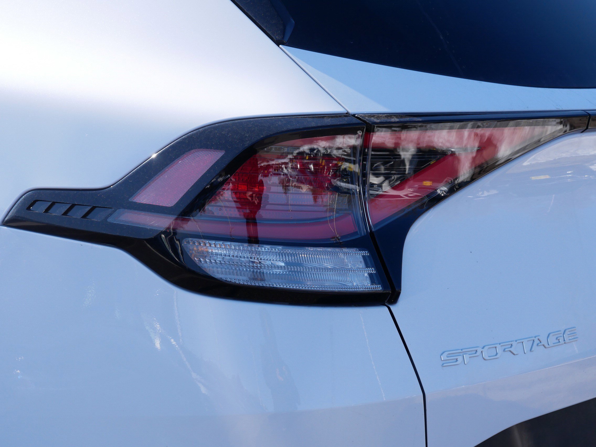 Certified 2024 Kia Sportage EX image 17