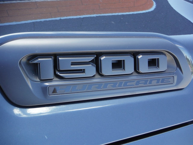 New 2026 RAM 1500 4x4 Crew Cab image 8
