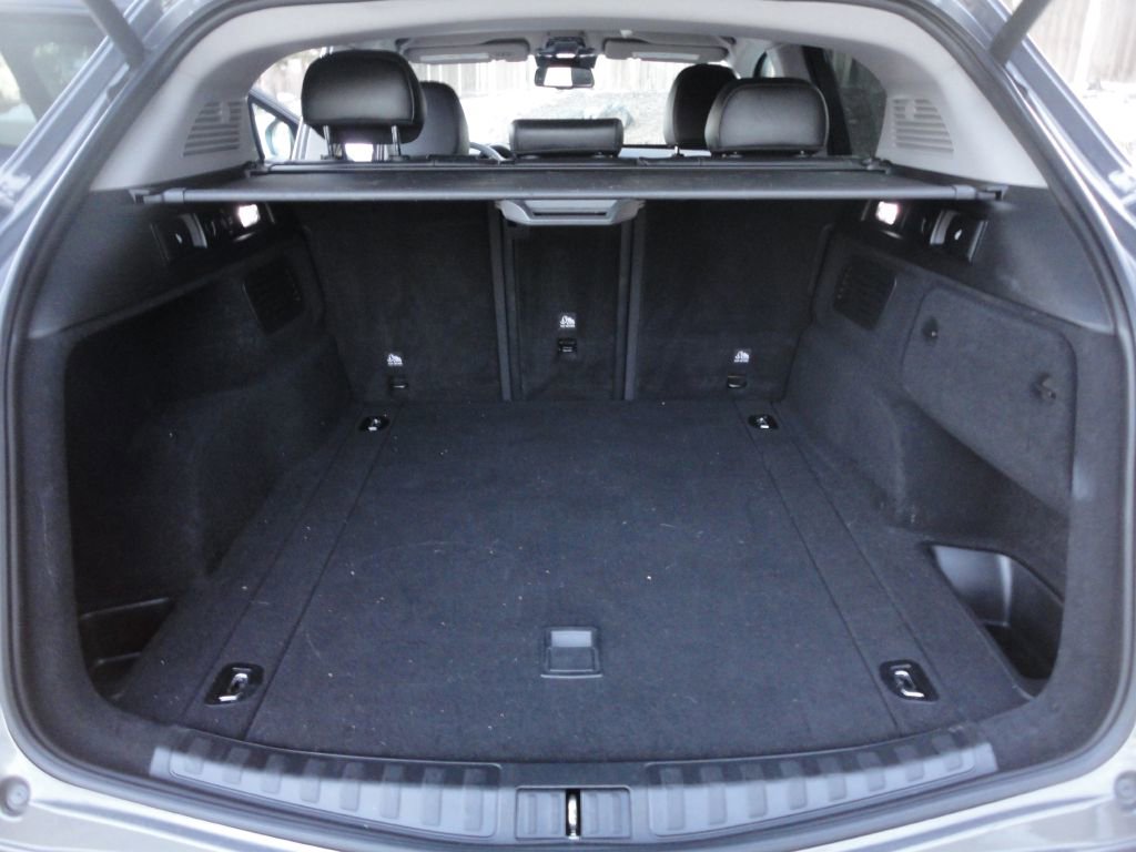 Used 2018 Alfa Romeo Stelvio AWD image 11