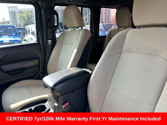 Certified 2022 Jeep Wrangler Unlimited Sport AWD/4WD image 18