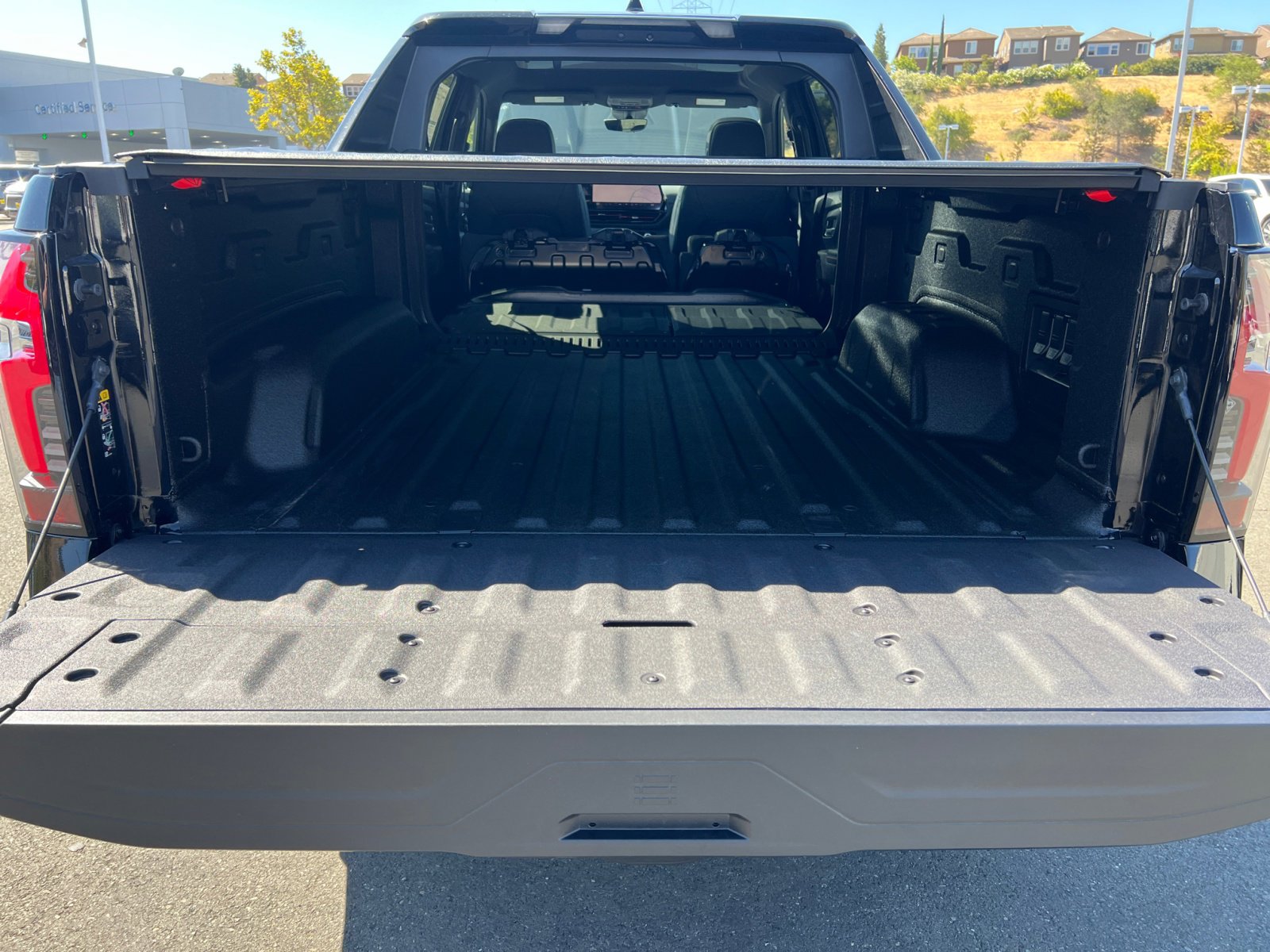 New 2024 Chevrolet Silverado EV RST image 17