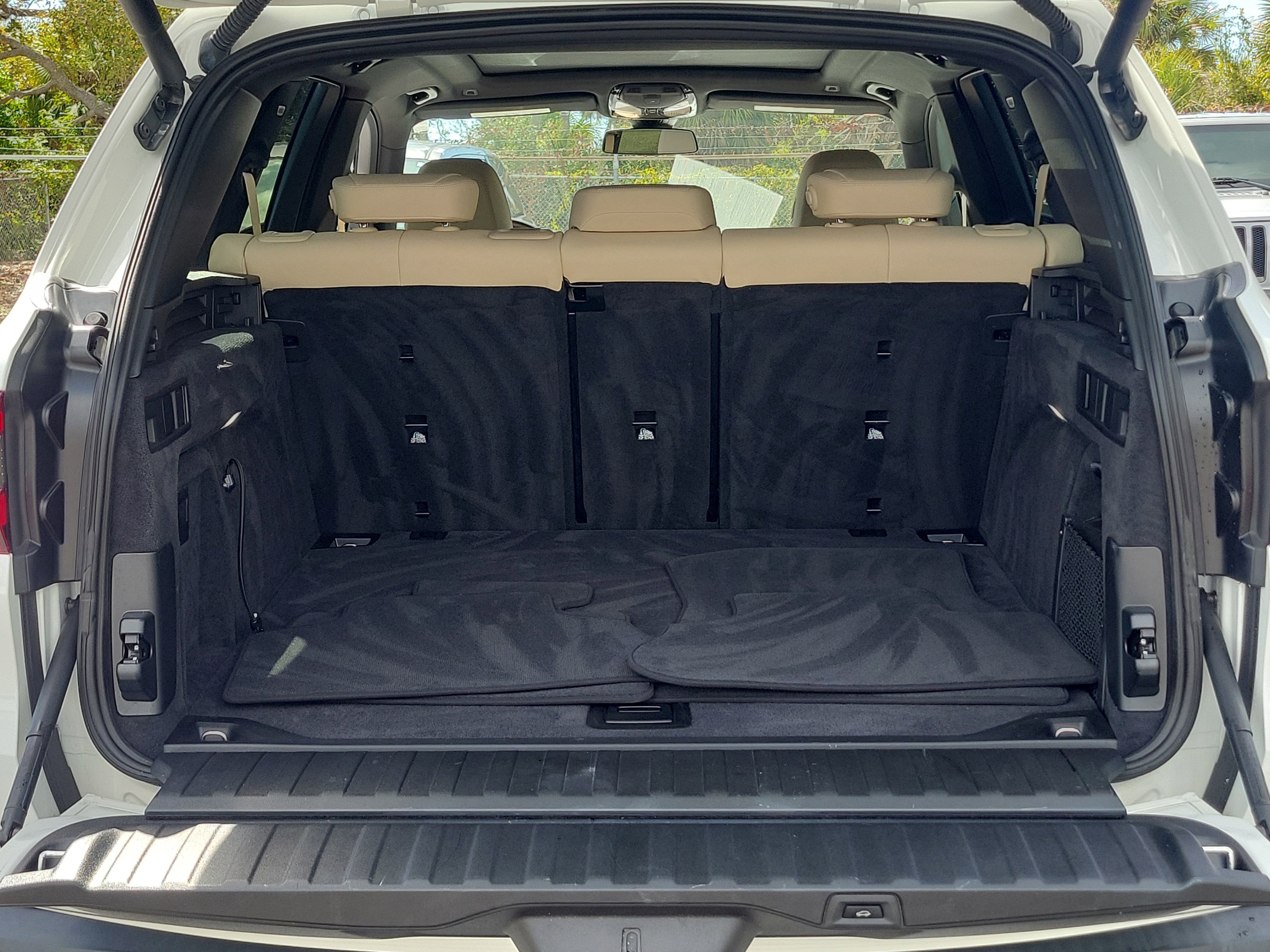 Used 2020 BMW X5 sDrive40i w/ Convenience Package image 13