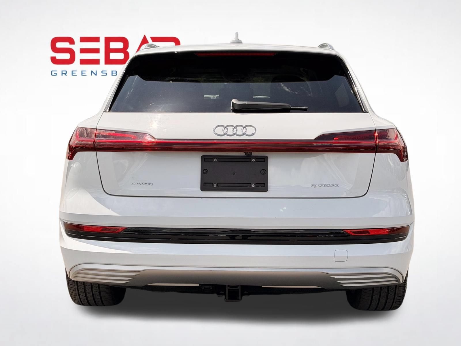 Used 2022 Audi e-tron Premium w/ Towing Package AWD/4WD image 13