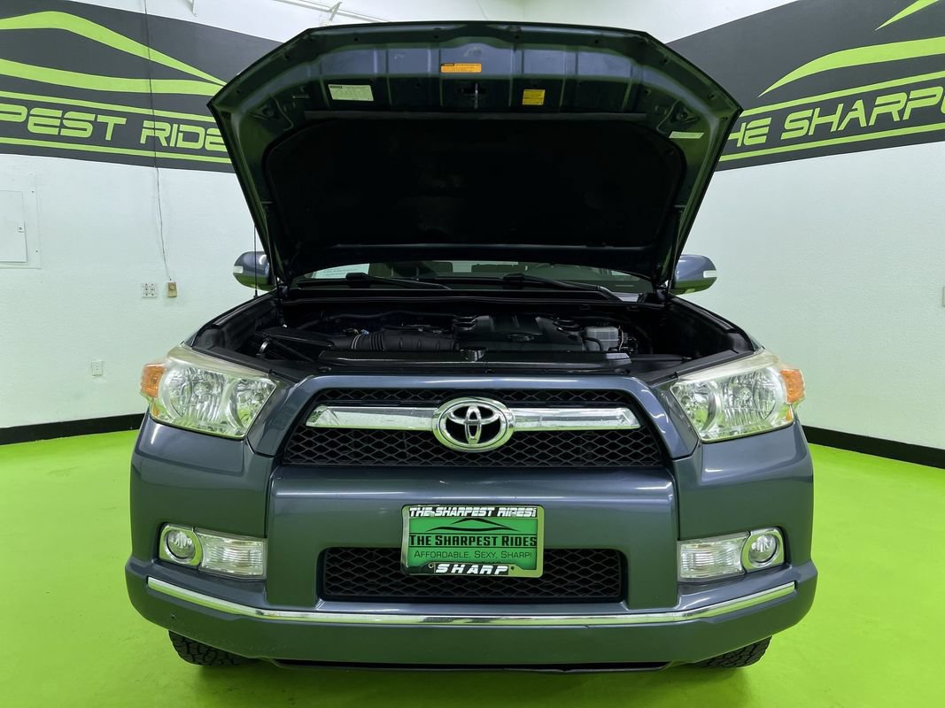 Used 2010 Toyota 4Runner Limited AWD/4WD image 4