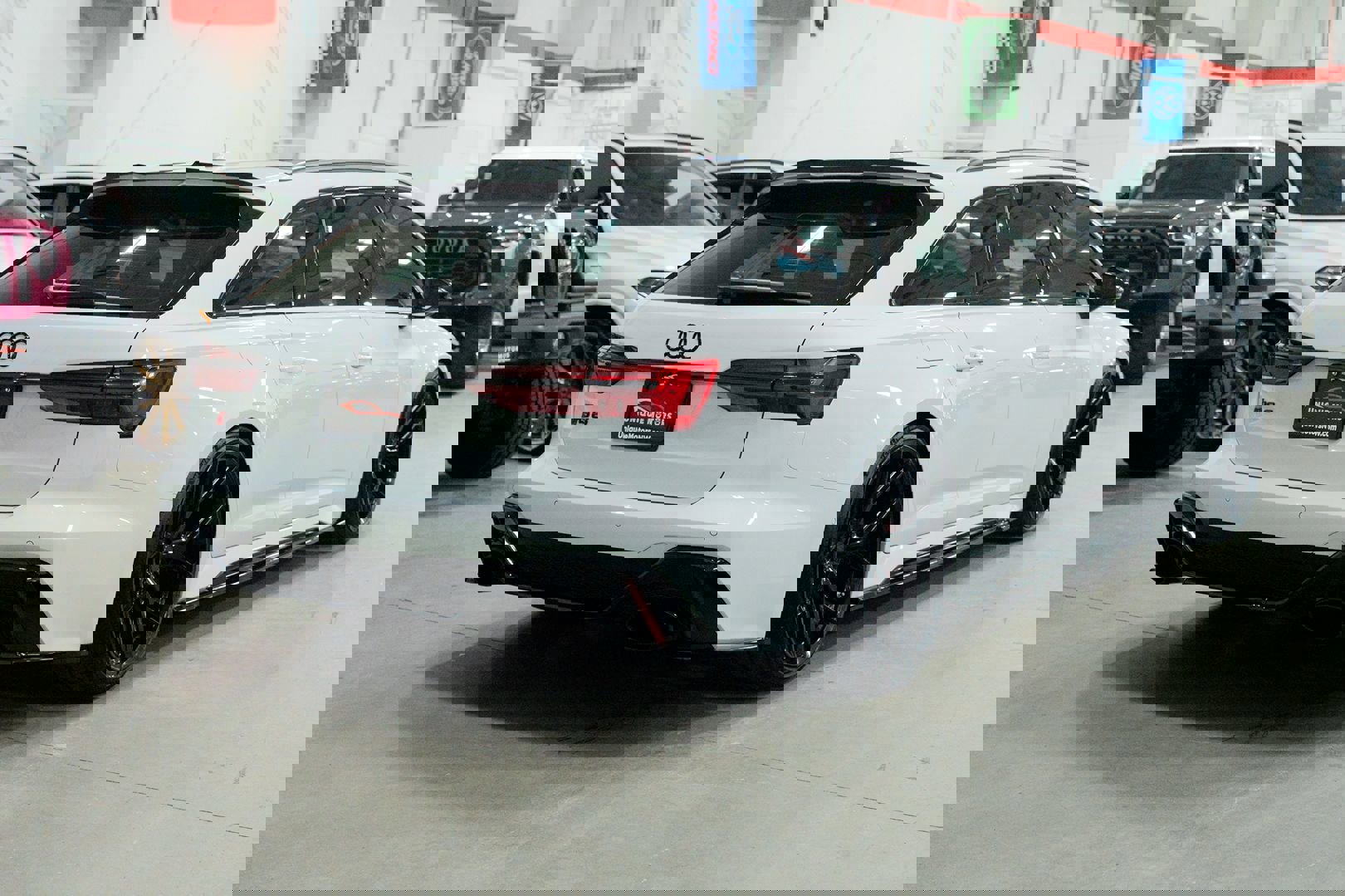 Used 2021 Audi RS 6 w/ Executive Package image 8