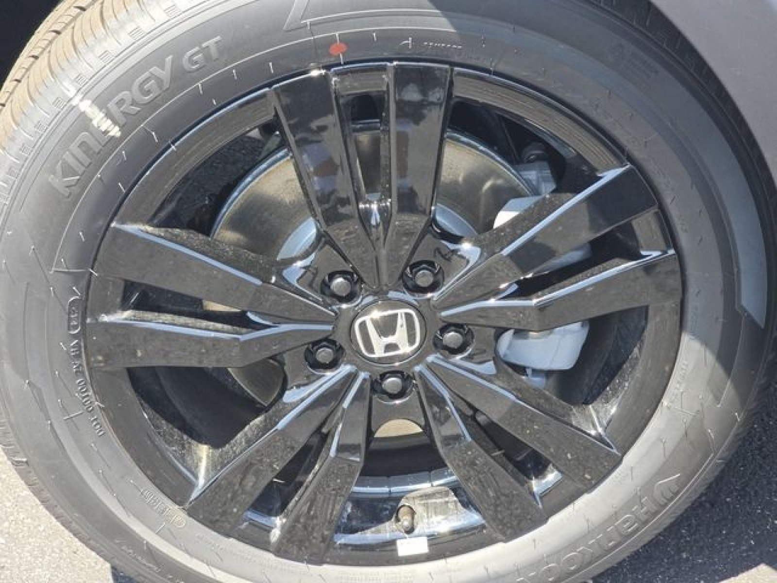 Used 2026 Honda HR-V Sport image 2