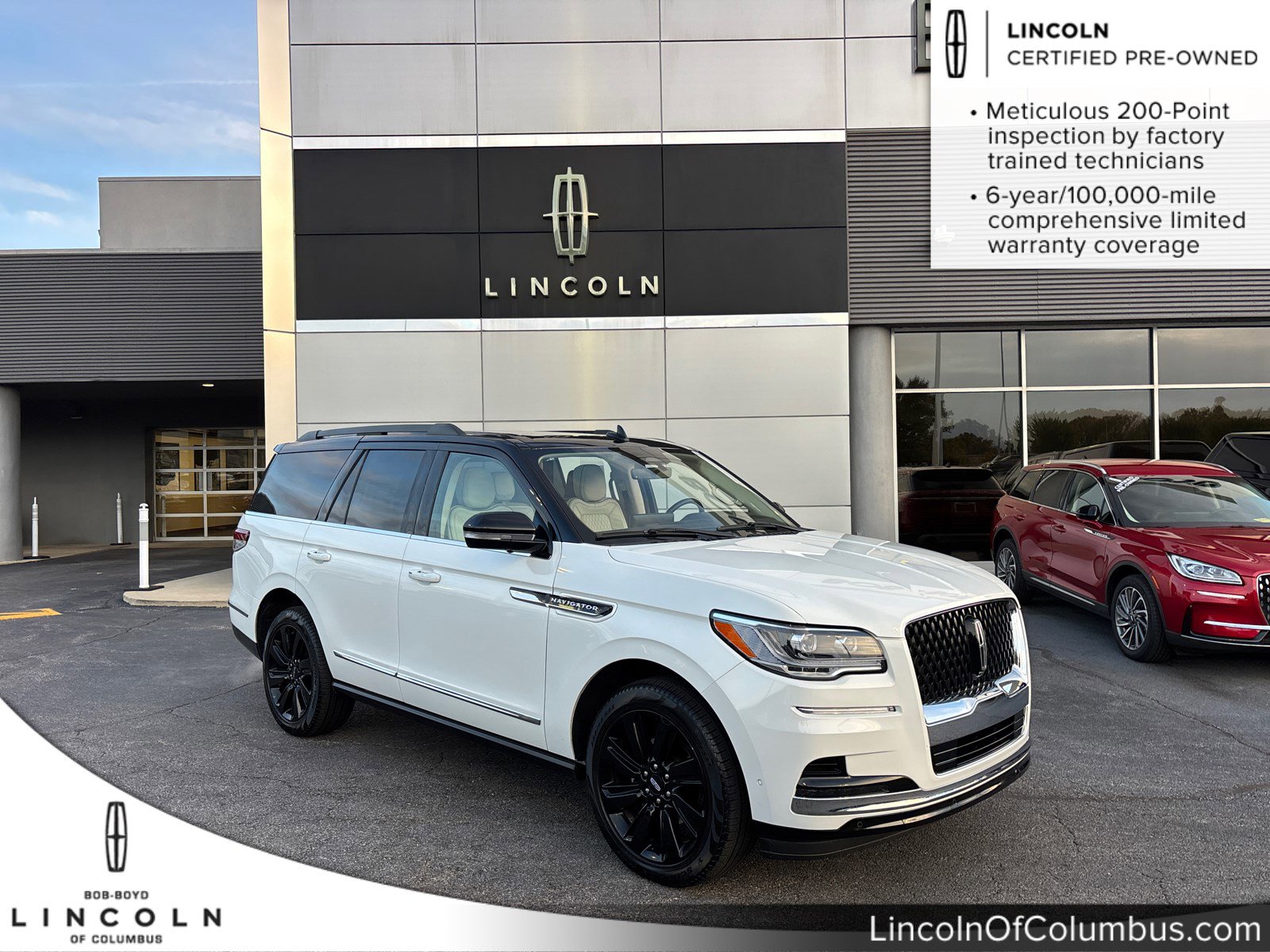 Certified 2024 Lincoln Navigator Black Label image 1