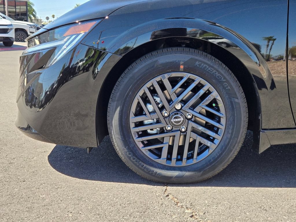 New 2026 Nissan Sentra SV w/ SV Convenience Package FWD image 9