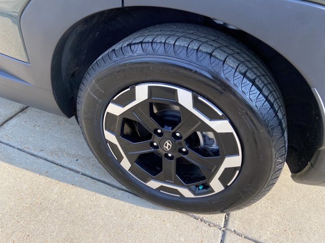 Used 2024 Hyundai Santa Fe SEL FWD image 30