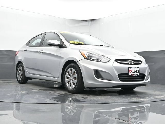 Used 2016 Hyundai Accent SE FWD image 38