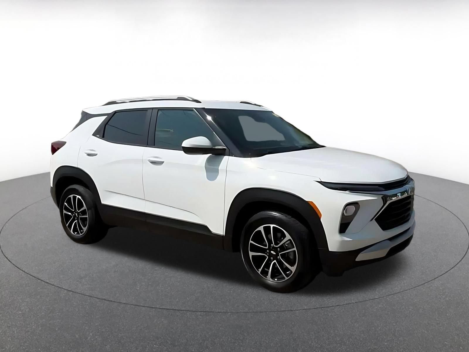 Used 2025 Chevrolet TrailBlazer LT FWD video 2