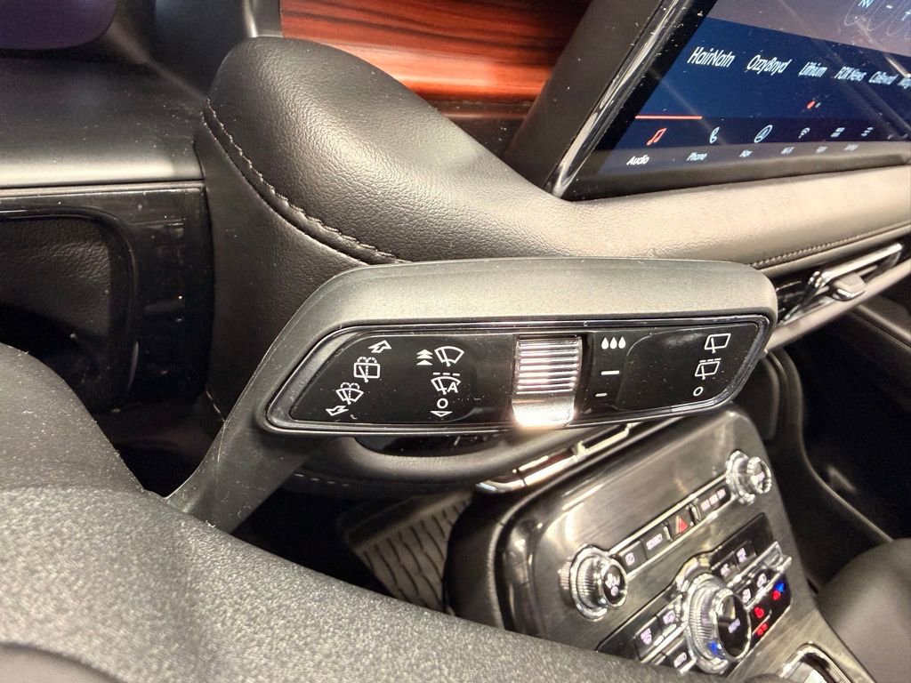 Used 2023 Lincoln Nautilus Reserve AWD/4WD image 30