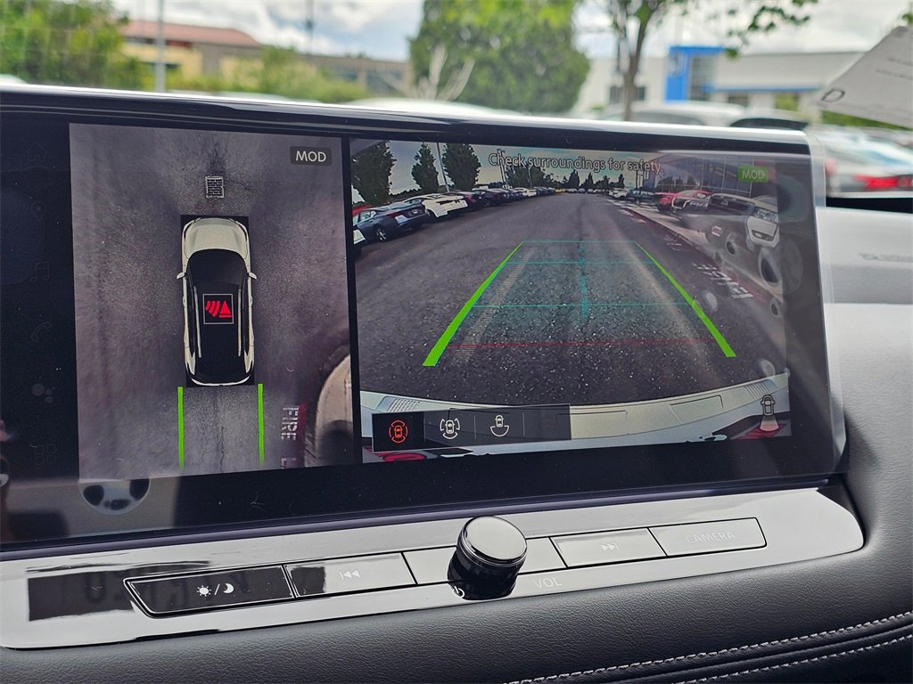 New 2025 Nissan Rogue SL w/ Tech Package image 11