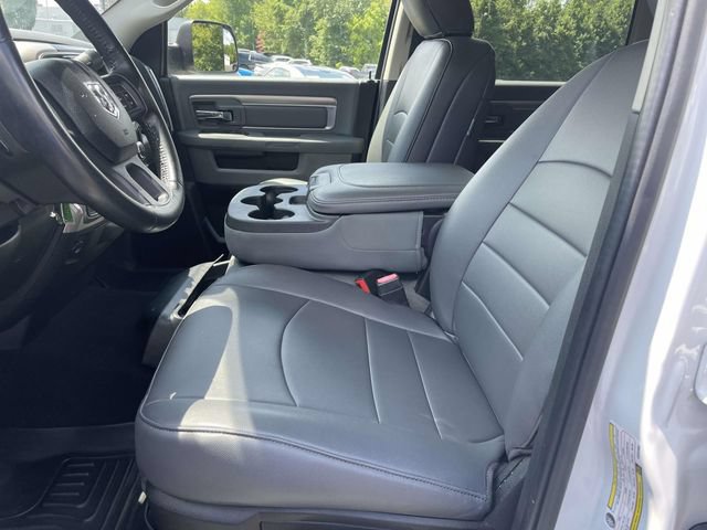 Used 2018 RAM 3500 SLT w/ Luxury Group AWD/4WD image 16