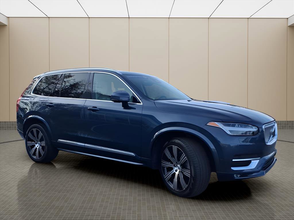 Used 2023 Volvo XC90 B6 Ultimate w/ Protection Package Premier image 21